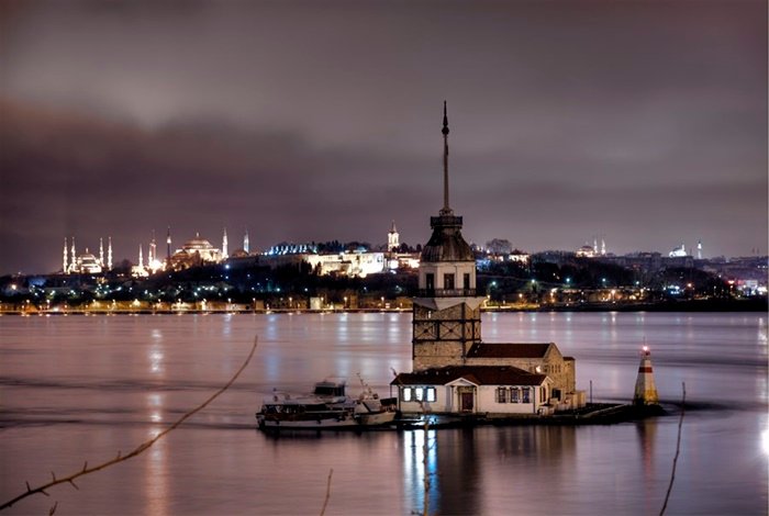 Kız Kulesi Gece Manzarası